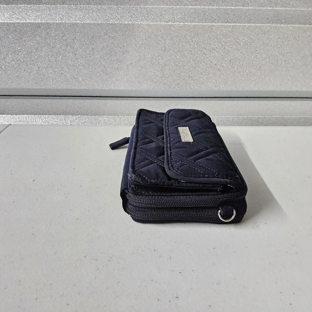 Vera Bradley Wallet Clutch Quilted‎ Zip Around Card Holder Navy Blue - Picture 5 of 12